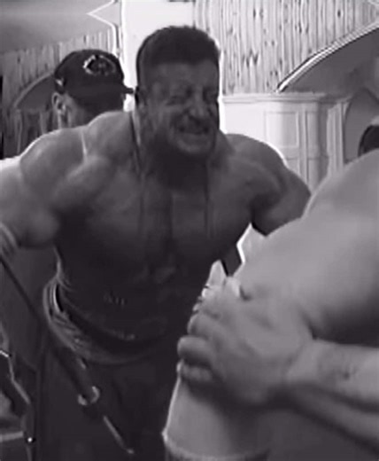 Blood and guts Dorian Yates training #dorianyates #mrolympia #bodybuilding #gym #gymedit