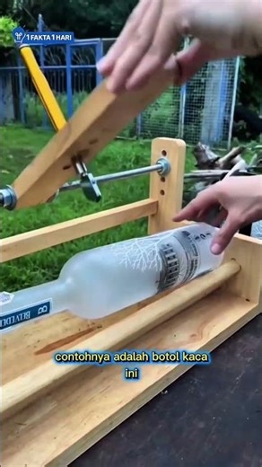 Ide Kreatif! Cara Jenius Sulap Botol Bekas Jadi Gelas Mewah 🍾✨