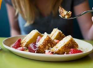 9 Dine-In Restaurant Chains That Use the Highest Quality Ingredients