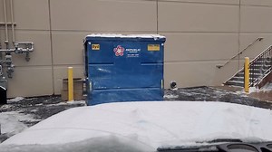 51K views · 1.9K reactions | DUMPSTER DIVING | 17 BOXES FILLED!! WOW! ALL FREE HAUL JAN 2023 | Heather's Hauls Dumpster Diving Finds | Facebook