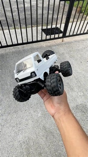 Custom Rc suzuki mini truck #rc #custom #suzukicarry