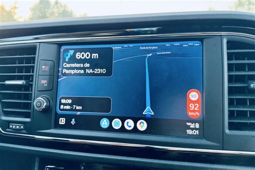 Después de años usando Waze y Google Maps en Android Auto, vuelvo al mítico TomTom: estas son mis razones