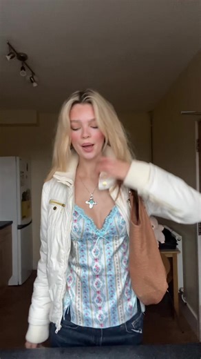 my new #labubu wanted to make an apperance also loving the fact it is no longer pitch black at 5 😻😻😻