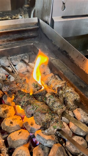 874K views · 12K reactions | HOW TO MAKE LAMB KEBAB! #chefsdoor #shawarma #arab #restaurant #mississauga #ArabTikTok #food #fyp #foryoupage #foryou | Chef's Door | Facebook