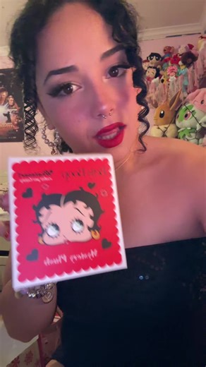 Adorable Betty Boop Keychain Review and Showcase