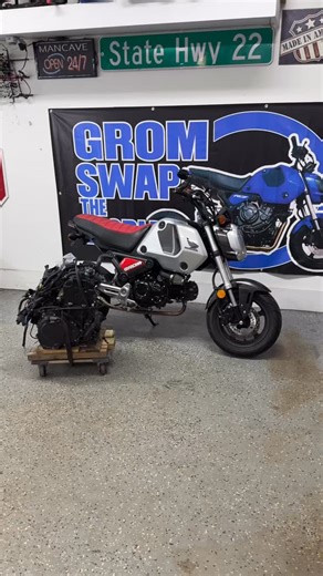 Blessed to be given the opportunity to build the raffle bike for the 2026 @smokymountainsmallborerally! This will be a Kawasaki 400 swapped gen3 2022 Honda Grom! @steadygarage @racingbros_official @primalgfxco @morgminimoto have already come on board to put together this one of a kind build! Hope to see you all in the TN mountains June 11-13th 2026! | Grom Swap The World
