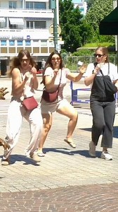 225K views · 4.1K reactions | These girls are not smiling#funny #laugh #funnyvideos#funnyvideo #prank#viral#fyp#viral#funny#laugh#prank#viral#fyp#funny | Crunchfun Extra | Facebook