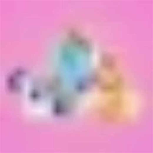 Sigma Danzuk's Physics Lessons: A Trendy Edit