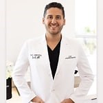 Dr. Jonathan Peri, DDS | Beverly Hills, CA | Oral & Maxillofacial Surgery