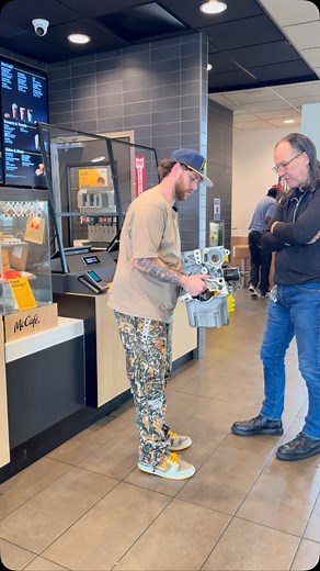 136K views · 5.5K reactions | Darton sleeves and a quarter pounder to go | Billy Boost | Facebook