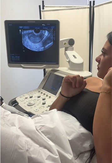 Le gynécologue va annoncer un enfant ? 😨 #scolamoula | mothers of gynecology