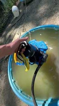 🌧️ Don’t let standing water weigh down your pool cover!