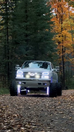 Custom Lifted Chevy Cateye 6.0 with Boggers and True Spike Lugs