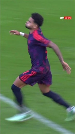 What if this beautiful side volley from #Diaz had counted? 😮‍💨