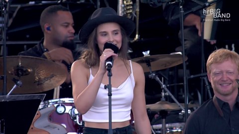 hr-Bigband : Kinga Glyk - All About That Bass!