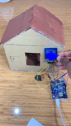 Door Lock control with Arduino using MQ-135 sensor, DFPlayer Mini an Audio Player Module and Servo Motor #arduino #arduinoprogramming #electronics #engineering | Cool Circuits