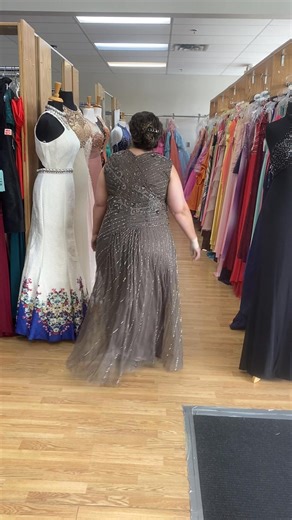 Absolutely lovely and classy Mother of the Bride 😍The Autumn 🍂 2025 !!! | Tami's Bridal & Alterations