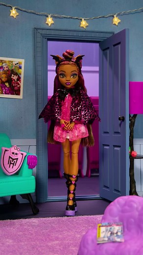 It’s giving freaky Friday realness! Which boo are you dressing as this Halloween? 🧡🖤 | Monster High