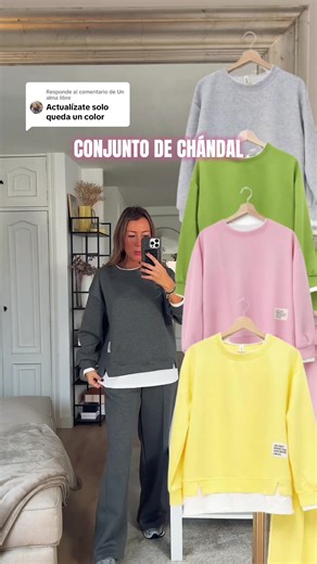 Conjunto de chándal disponible en colores de primavera