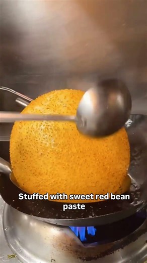 Gaint sesame ball.. only in Japan 🇯🇵