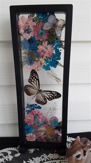 Framed Real Butterfly & Pressed Flower Display: Handmade Summer Garden Art - Etsy