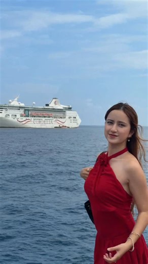 Shreya Subba 🦋 on Instagram: "Celebrate Christmas & New Year in the middle of the ocean 🚢🎄 No flights. No stress. Unlimited vibes. Cordelia Cruises — winter done right. @cordeliacruises ⛴️💫🌊 #CordeliaCruises #SeaCation #WinterGetaway #ChristmasTravel #NewYearPlans CruiseIndia TravelReels VacationMode"