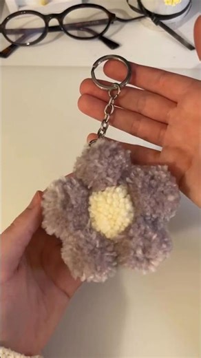 diy keychain.with the help of fork 🍴✨🤍🩷(⁠◍⁠•⁠ᴗ⁠•⁠◍⁠)⁠❤