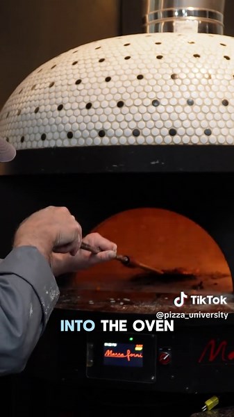 Properly Loading a Pizza into the Oven | Pizza University