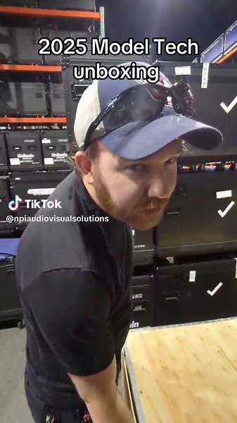 2025 Model Tech Unboxing: Discover Innovative Features