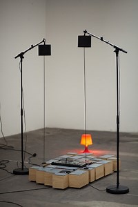 Sound installation : Servo & Pendulum Movement (Weight, Dephasing > Break)