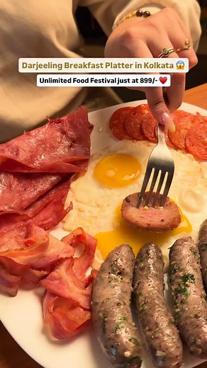 Best Darjeeling breakfast platter in Kolkata 😍😍😍 We found this hidden gem in Kolkata where you will be getting all unique items for winter! From breakfast platter to French toast, buttery croissant sandwich 🥐 with eggs, blueberry cheesecake from dessert and a lot more Apart from these they have started All you can eat offer, from starters to Desserts mains everything unlimited and no time limits!!! Location- Saltlake sector 1 & Baghajatin outlet [ Ekta Heights ] Price - 899/- unlimited more 