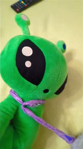 how fast kosmi wakes up at these Roblox games 😙🫶