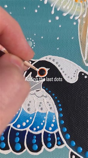 This magpie commission is all finished 🖤🤍 I’ve loved painting these ones, they’ve got so much character. Definitely one I’ll miss having around the studio❤️ #MagpieArt #AustralianBirds #AboriginalArt #IndigenousArtist #AustralianArtist #BirdArt #CommissionArt #MagpiePainting #ArtCollectors #AussieArt #NatureInspiredArt | Brooke Sutton Contemporary Indigenous Artist