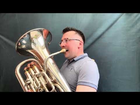 Comparison Between The Besson Prestige 2052-2 Euphonium and The Adams E2 Euphonium