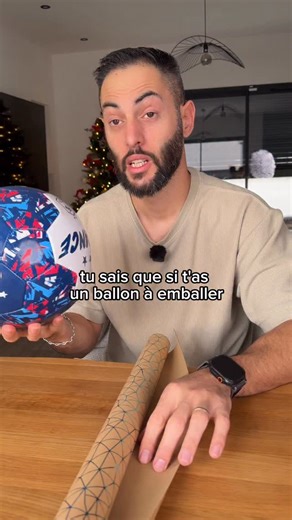 Astuce pour emballer un ballon ⚽️ #astuce | Jimmy & Laura Astuces