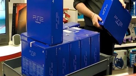 【珍贵视频】25年前PS2登录全球 PS2 Slim launch in 2000s around the world (25years)