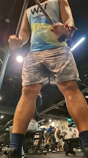 20251120阿石三頭下壓 #tricepspushdown #weighttraining