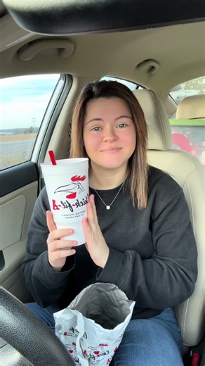 Just found out about the golden cup! 👀 #chickfila #collectables #fyp #fypシ #trending @Chick-fil-A