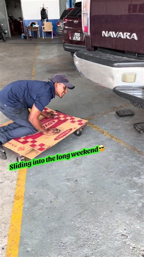 Car Mechanic Humor: Laughter in Auto Service