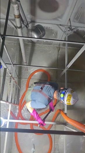 관공서 물탱크 청소 현장!전문 장비와 체계적인 작업으로 깨끗하고 안전한 급수 환경을 유지합니다.#관공서청소 #물탱크청소 #저수조청소 #시설물관리 #원클린