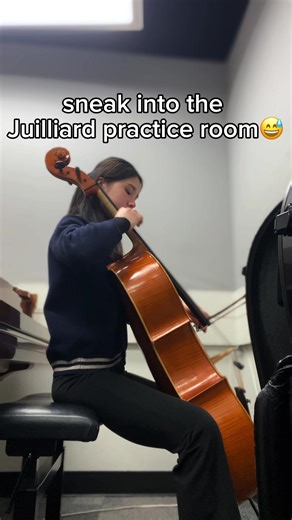 Why is their room so small😅😅😅#cello #music #musician #practice #classicalmusic #struggle