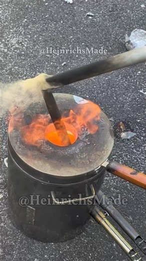 How to Melt Scrap Aluminum #melting #metal #entertainment