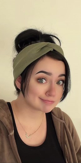 Discover the Magical World of Tinkerbell and the Bendy-Faced Lady