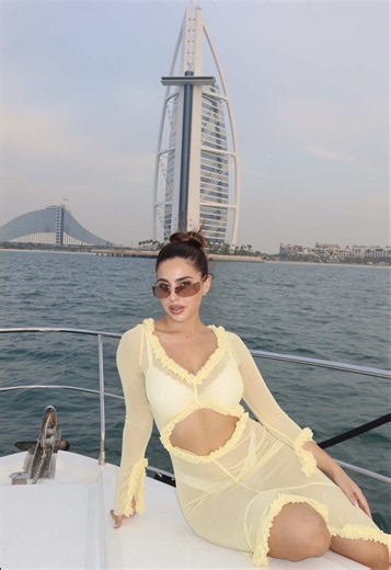 Yacht Day with Elite Rentals Dubai: The Ultimate Experience 🛥️✨
