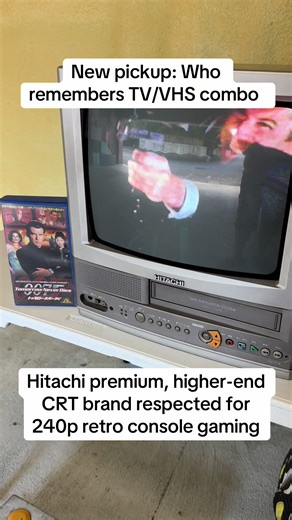 Hitachi C14-VT7B — a 14-inch CRT TV with a built-in VCR, made in Japan. 📼📺 This is a legit vintage TV/VHS combo, not a budget throwaway. It features the G-CODE Tape Navigation System, full VHS compatibility, and that clean Hitachi CRT picture that people still chase today. These sets are especially respected for 240p retro console gaming, and with the right work, they can even be RGB-modded. Back in the day, Hitachi was a premium, higher-end CRT brand, and it shows in the build and image quali