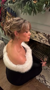 If you’re still searching for a gift idea… this is your sign. ✨ Sooley gift cards let her pick the piece she’s been dreaming of — custom fit, custom colour, made just for her. Instant, stress-free, and meaningful. Available Christmas Eve 🎄 open 10-3:30 | Sooley Designs