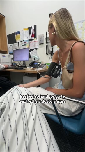 madi (@madicampb3ll)’s videos with Queen of Disaster - ella