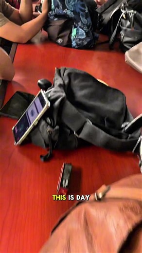 Day 9 of trying to survive my final semester as a 3rd yr student while doing side hustle #fyp #smallbusiness #hustling #studentlife #journey