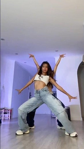 MONEY PULL UP DANCE CHALLENGE Asian Girl Version // KRISSHA + DASURI