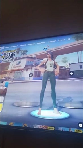 play fortnight with me 😀👍